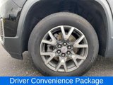 Used 2023 GMC Acadia SLE w/ Driver Convenience Package image 2