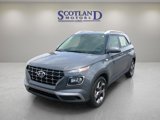 Used 2024 Hyundai Venue SEL image 2