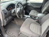 Used 2011 Nissan Frontier SV w/ SV Premium Utility Pkg image 6