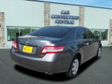 Used 2011 Toyota Camry LE image 3