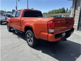 Used 2017 Toyota Tacoma TRD Sport image 6