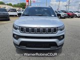New 2025 Jeep Compass Latitude image 2