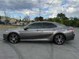 Used 2020 Toyota Camry SE image 3
