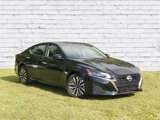 Used 2023 Nissan Altima 2.5 SV image 1