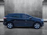 Used 2019 Ford Edge SE image 4