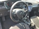Used 2019 Volkswagen Tiguan SE image 6