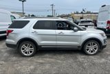 Used 2017 Ford Explorer Limited image 4