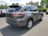 Used 2014 Toyota Highlander Limited image 4