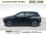 Used 2024 Jeep Compass Trailhawk image 3