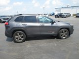 Used 2017 Jeep Cherokee Latitude w/ Comfort/Convenience Group image 2