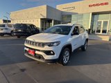 Used 2025 Jeep Compass Latitude image 3