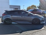 Used 2017 Ford Focus ST image 2