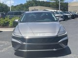 Certified 2024 Hyundai Elantra SEL w/ Convenience Package image 2