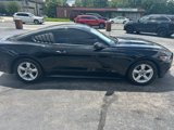 Used 2017 Ford Mustang Coupe image 5