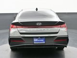 Certified 2024 Hyundai Elantra SE image 4