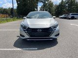 Used 2023 Nissan Versa SV image 3