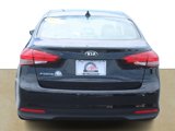 Used 2017 Kia Forte LX image 5