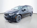 New 2025 Chrysler Pacifica Select w/ Uconnect Theater Family Group image 3