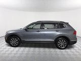 Used 2020 Volkswagen Tiguan SE image 4
