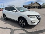 Used 2017 Nissan Rogue SL w/ SL Premium Package image 2