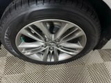 Used 2016 Toyota Camry SE image 5