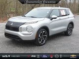 Used 2022 Mitsubishi Outlander ES image 2