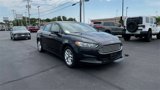 Used 2013 Ford Fusion SE image 2