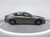 Used 2024 Toyota Camry SE image 4