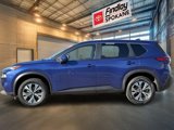 Used 2023 Nissan Rogue SV image 3