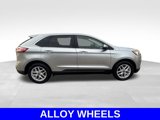Used 2022 Ford Edge SEL image 3