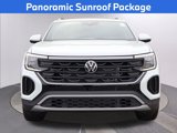 New 2025 Volkswagen Atlas Cross Sport SE image 2