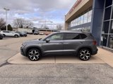 Certified 2022 Volkswagen Taos SEL w/ Panoramic Sunroof Package image 6