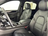 Certified 2022 Porsche Cayenne Coupe image 5
