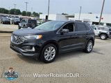Used 2022 Ford Edge Titanium image 3