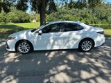 Used 2021 Toyota Camry LE image 2