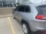 Used 2016 Jeep Cherokee Latitude image 5