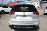 Used 2017 Nissan Rogue SV image 4