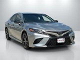 Used 2018 Toyota Camry SE image 3