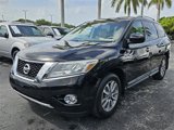 Used 2013 Nissan Pathfinder SL image 2