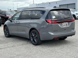 New 2025 Chrysler Pacifica Limited w/ Trailer Tow Group image 4