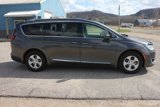 Used 2017 Chrysler Pacifica Touring-L Plus image 5