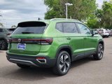 New 2025 Volkswagen Taos SE image 3
