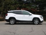 Certified 2022 GMC Terrain SLE w/ Driver Convenience Package image 2