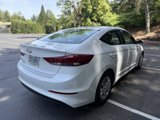 Used 2018 Hyundai Elantra SE image 4