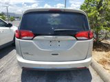 Used 2017 Chrysler Pacifica Touring-L w/ Tire & Wheel Group image 6