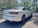 Used 2022 Volkswagen Passat 2.0T SE image 6