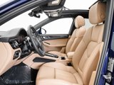 Certified 2024 Porsche Macan image 6