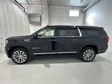 Used 2021 GMC Yukon XL Denali w/ Denali Premium Package image 5