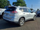 Used 2015 Nissan Rogue SV image 5
