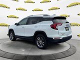 Used 2023 GMC Terrain SLT image 3